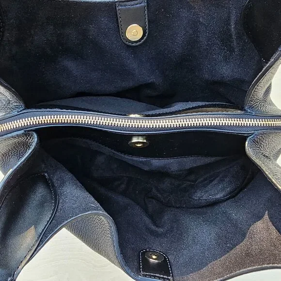 Michael Kors Kelsey Black Pebbled Leather Shoulder Bag, Pre-owned - Picture 9 of 10